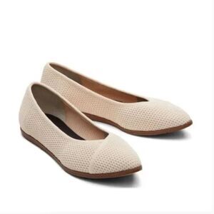 Toms Size 7 Katie Knit Flat in Natural Beige Cream
